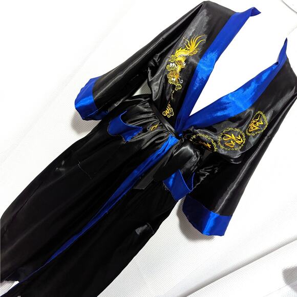 STUNNING GENUINE DRAGON BACK, BLUE & BLACK EMBROIDERED REVERSIBLE KIMONO! SZ OS